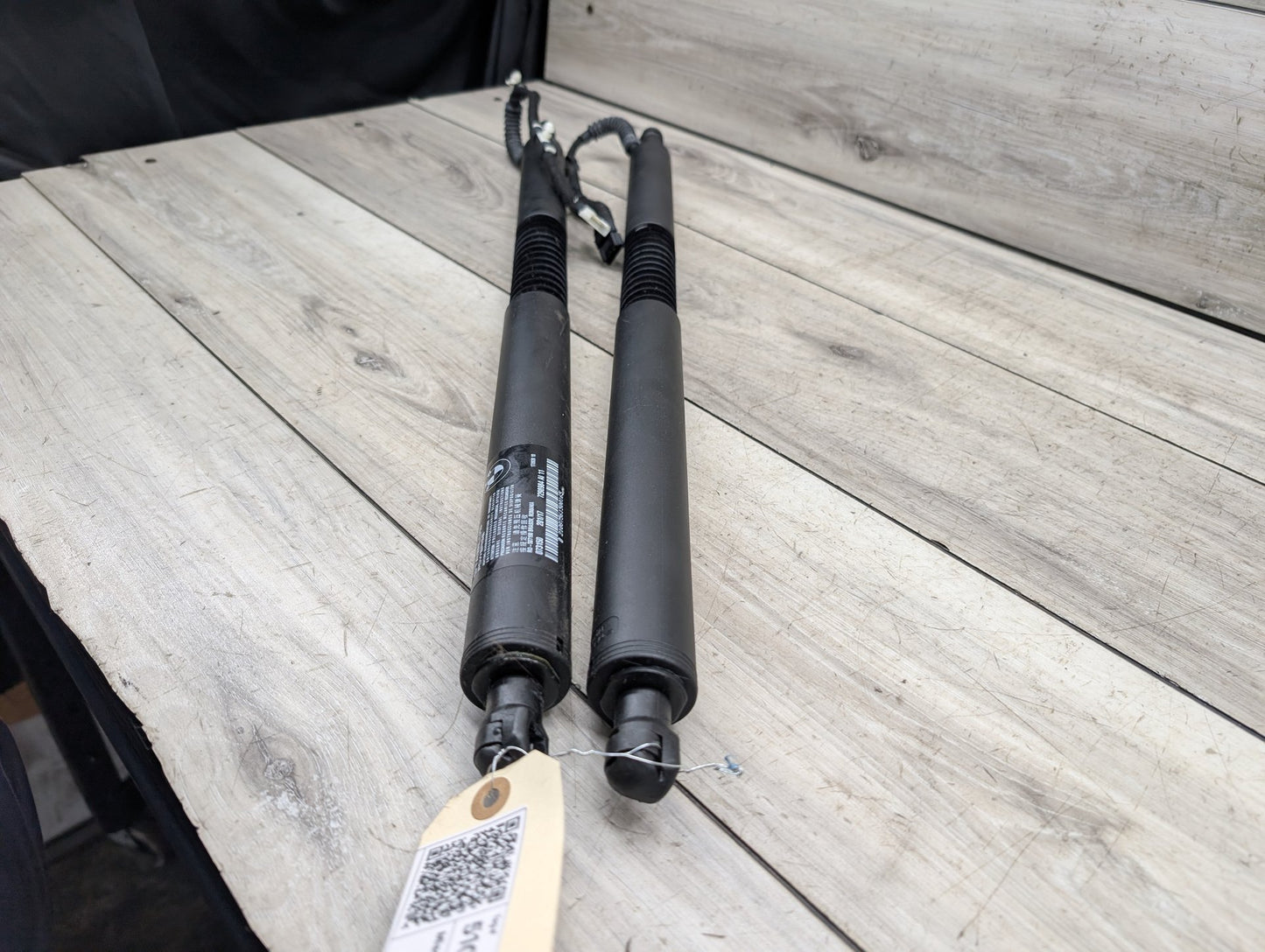 2014 - 2019 BMW 340 F34 Rear Left Right Liftgate Trunk Lid Strut Shock Supports SET 7298983 B58B30M0