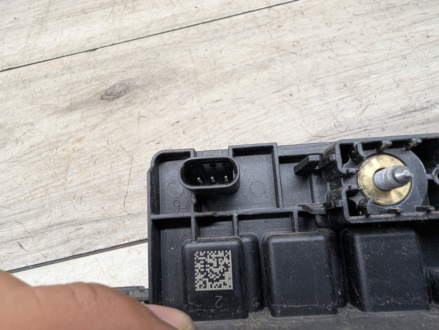 OEM BMW F10 F15 F22 F23 F30 F32 F33 F36 Integrated Power Supply Control Module