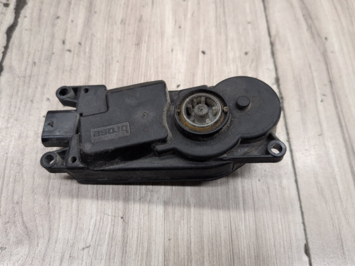 OEM BMW G30 530 540 M550 G12 740 750 M760 Upper Grille Air Flap Motor Actuator