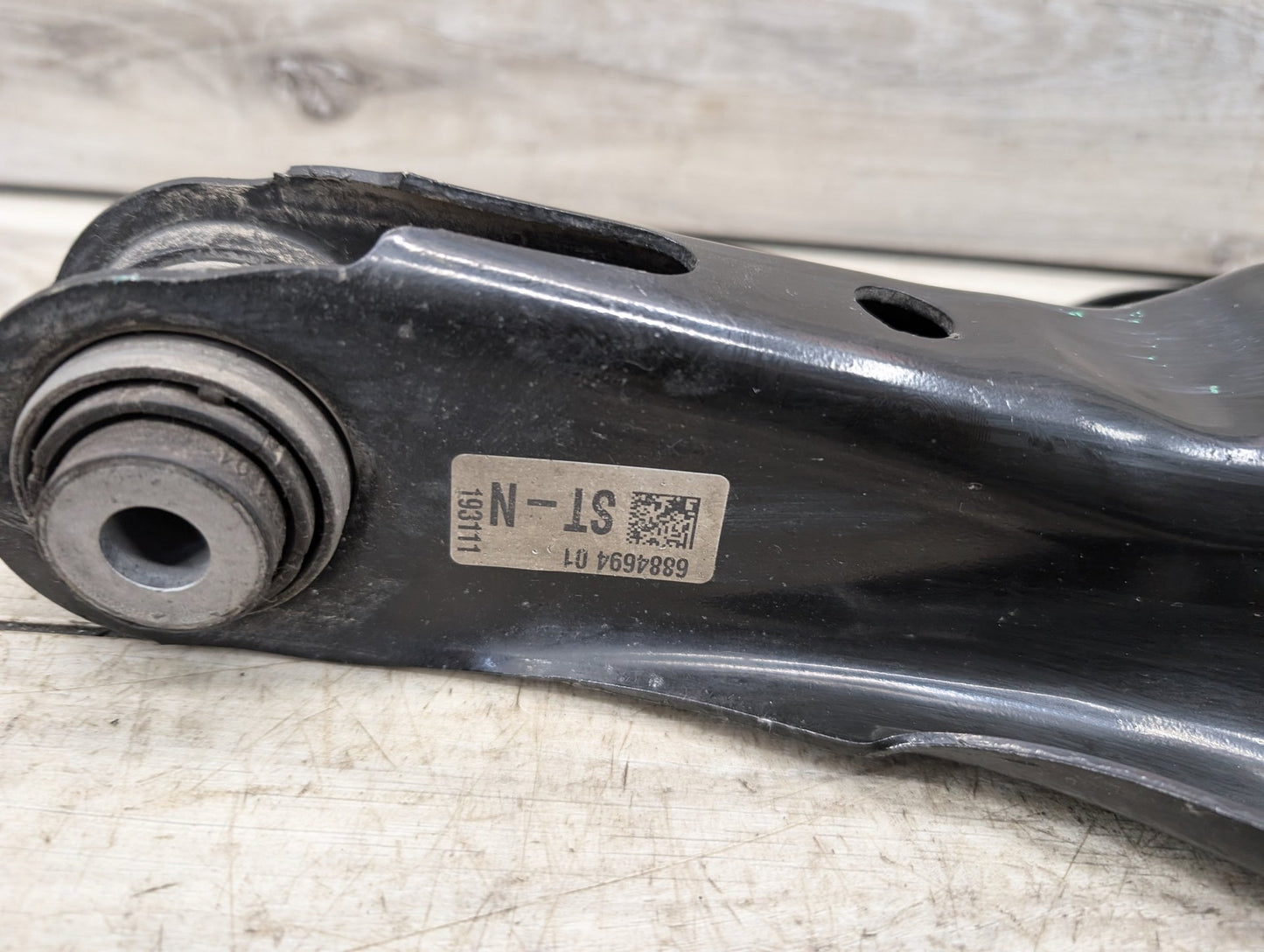 2019 - 2026 BMW 330i G20 Rear Right Passenger Control Arms SET 6867541 B46B20O1
