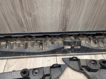 OEM BMW F90 M5 G30 M550 M Sport REAR Center Middle Reinforcement Bracket Mount