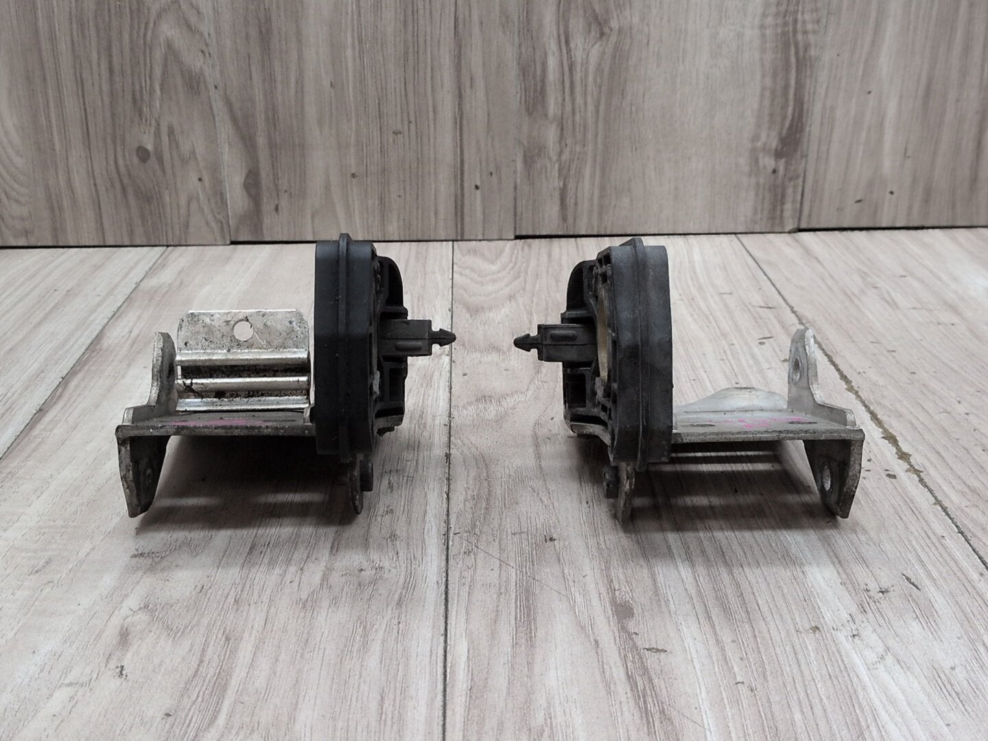 OEM BMW F02 F06 F10 F12 F13 Front Bumper Left Right Support Adapter Bracket PAIR