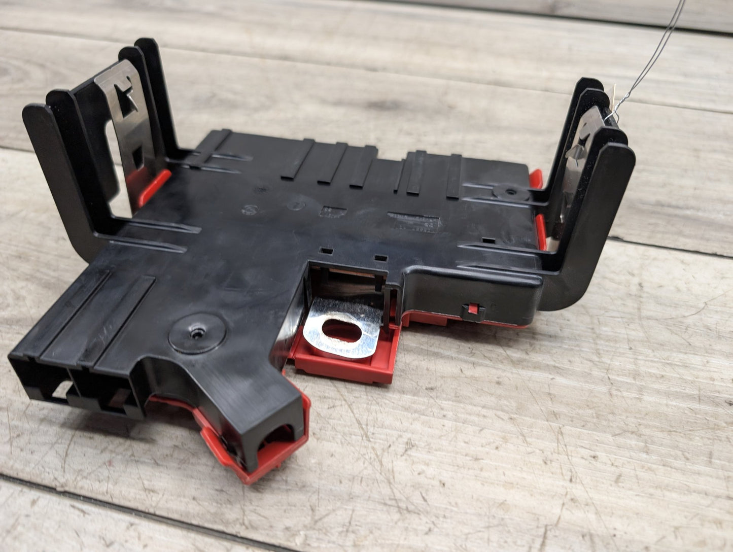 OEM BMW F02 F06 F10 F12 F13 G30 M5 M6 Battery Rear Power Distribution Fuse Box