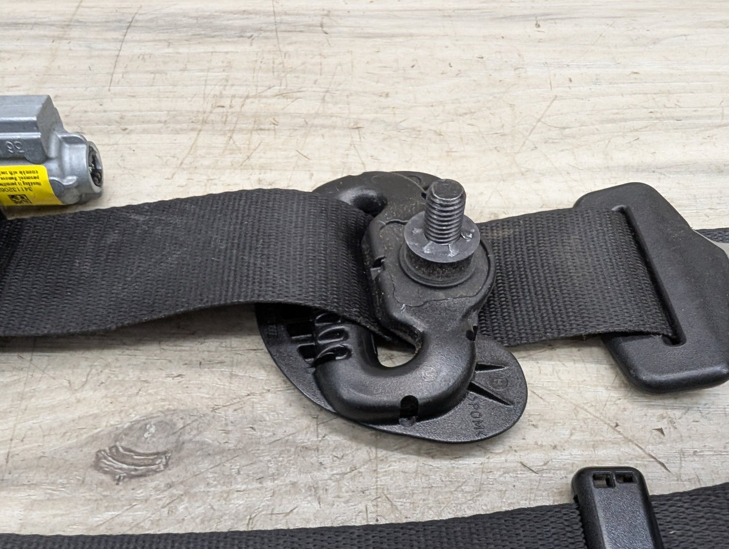 12-20 OEM BMW F30 F36 F80 M3 Front Left Driver Side Seatbelt Retractor Black