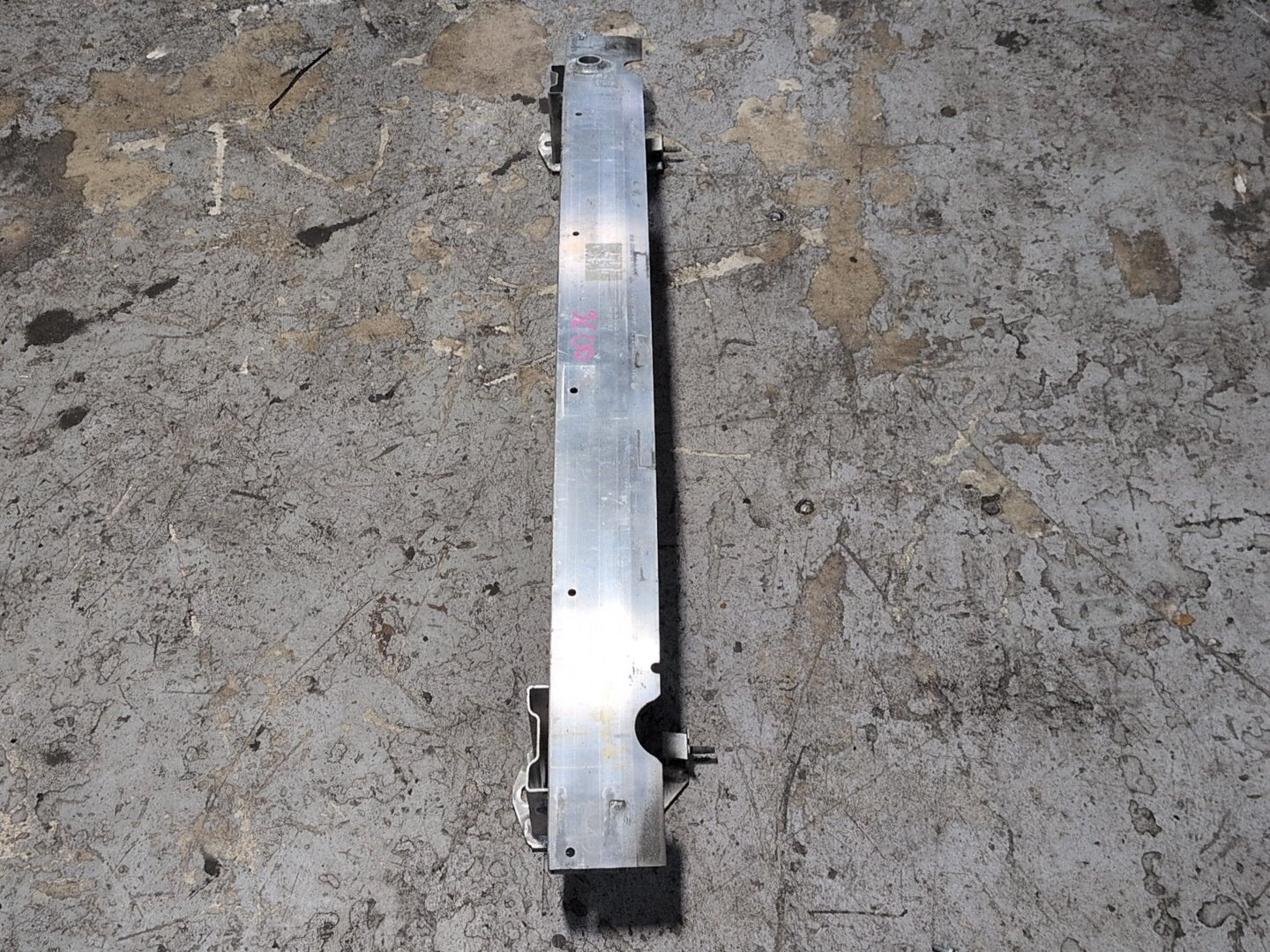 16-19 OEM BMW G11 G12 750 M760 B7 REAR Bumper Reinforcement Impact Crash Rebar