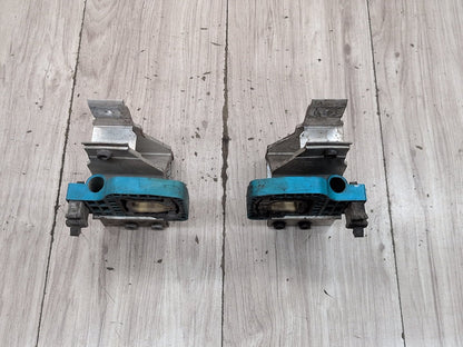 OEM BMW F90 F93 G11 G12 G16 G30 M5 Radiator Mount Support Bracket Left Right SET