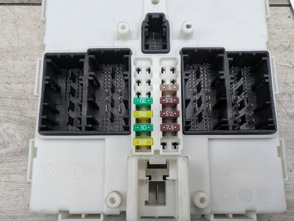 2014 - 2019 BMW 340 F34 Bdc Body Domain Fem Control Module w/ Key 8781423 B58B30M0