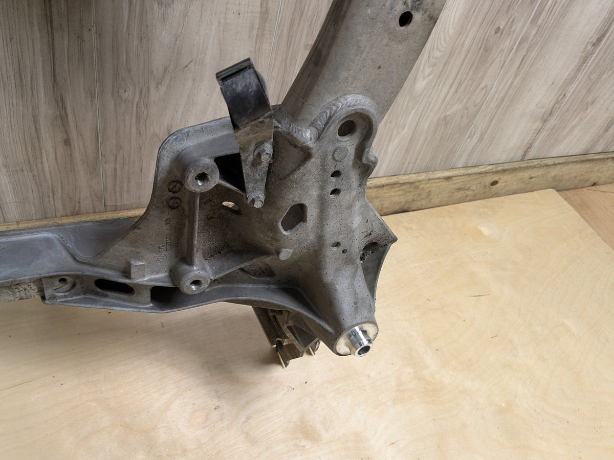2016-2019 BMW 740i G12 RWD Front Axle Support Crossmember Subframe 6861106
