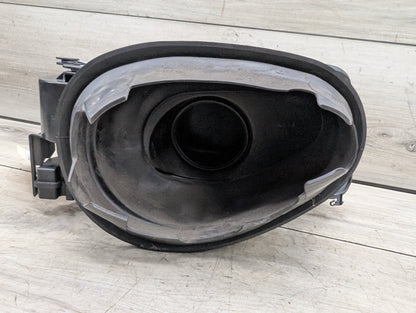 2014-2019 BMW 340 F34 Gas Cover Assembly 7278394
