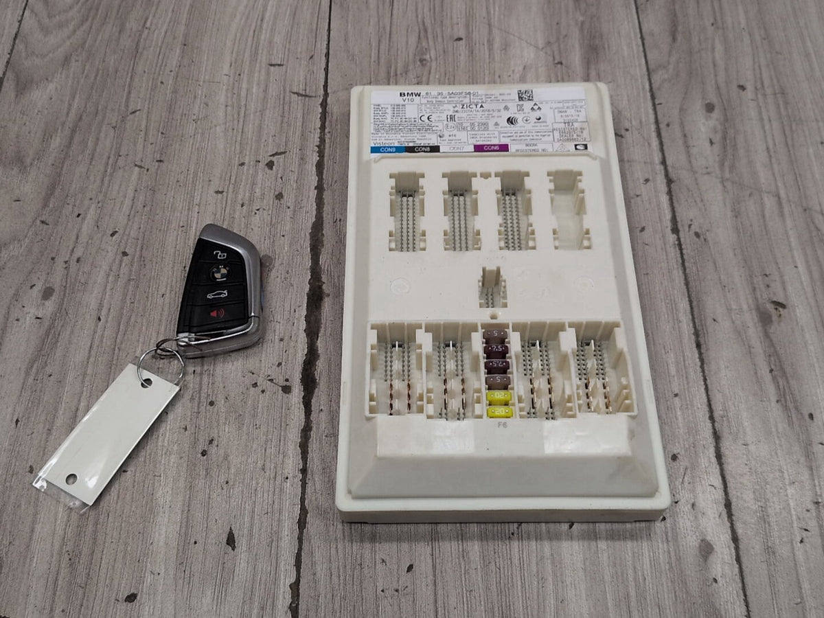 2019-2026 BMW M340i G20 Bdc Body Domain Fem Control Module w/ Key 5A03F58 OEM