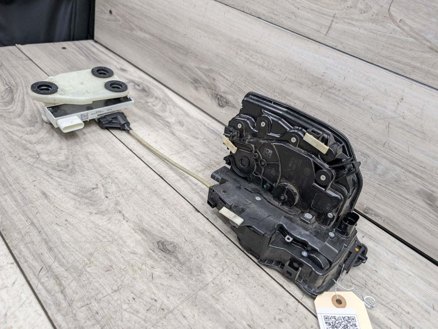 2014 - 2018 BMW X5 F15 Front Left Driver Door Latch Lock Actuator w/ Soft Close 7281945 N63B