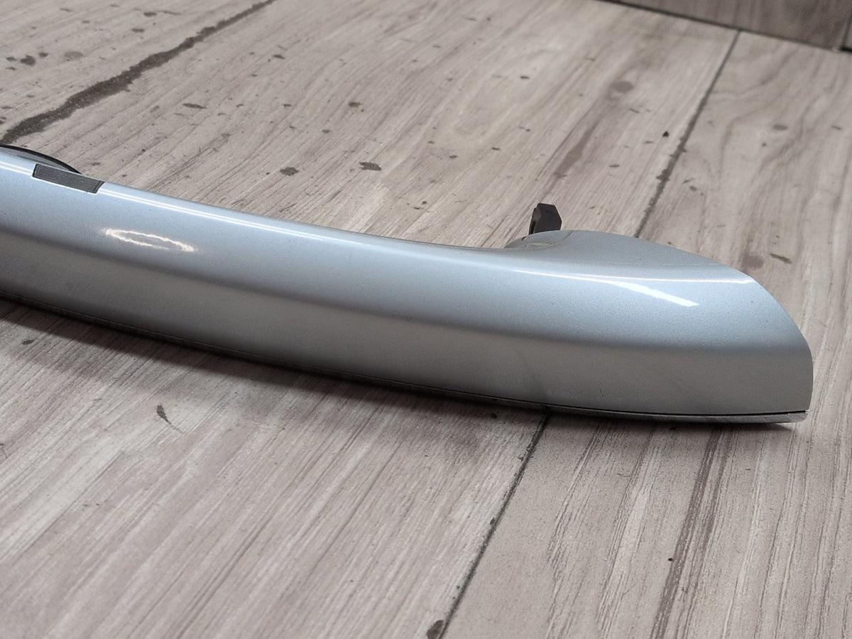 2016-2019 BMW 740Li G12 Right Passenger Door Handle w/ Comfort Access 7411034