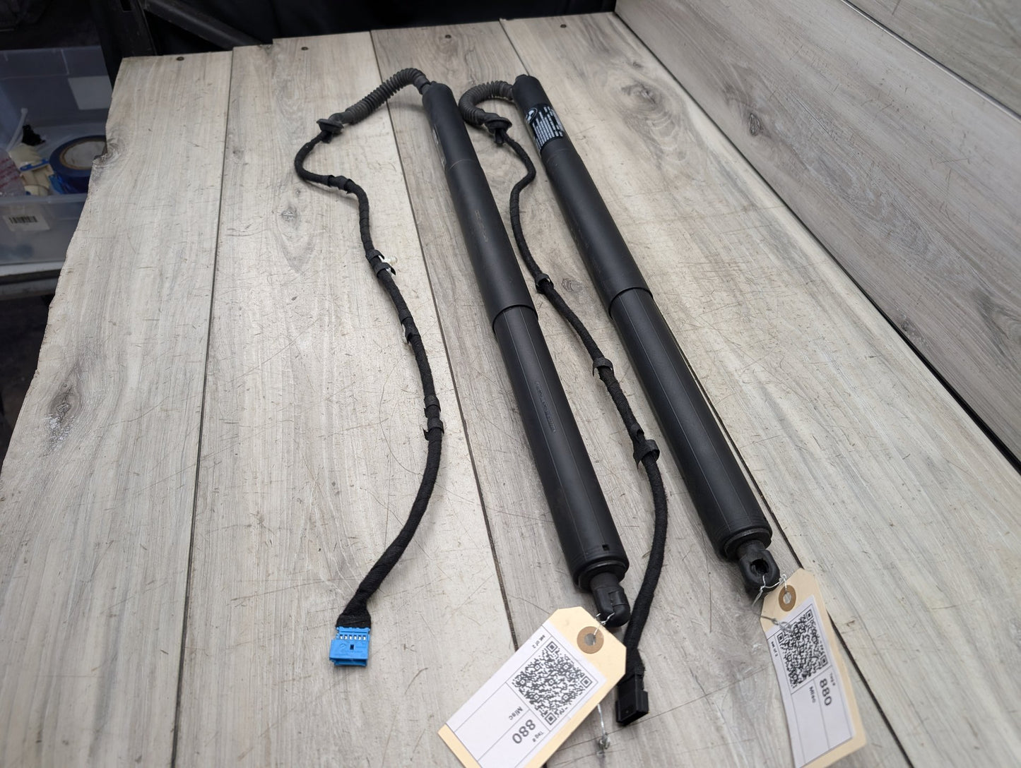 2011 - 2017 BMW X3 F25 Rear Left Right Liftgate Trunk Lid Strut Shock Supports SET 7232003 N55B30M0