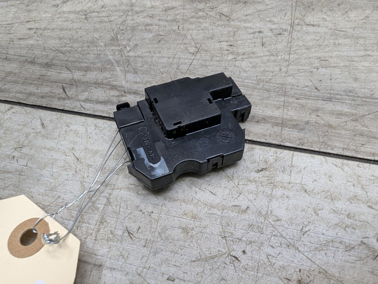 2019-2026 BMW X5 G05 Steering Wheel Control Module 6884433