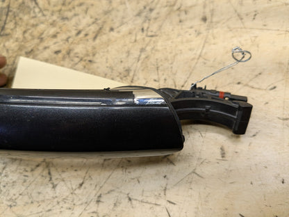 2016-2019 BMW 750i G12 Front or Rear Right Passenger Exterior Door Handle w/ Comfort Access 7411038 OEM