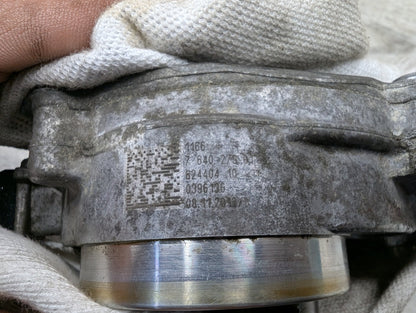 OEM BMW E84 F10 F25 F30 X1 X3 28 320 328 528 Engine N20 N26 Vacuum Pump