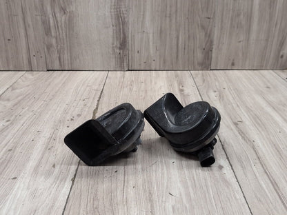 2012-2018 BMW M6 F06 Alarm Horns SET 7284482