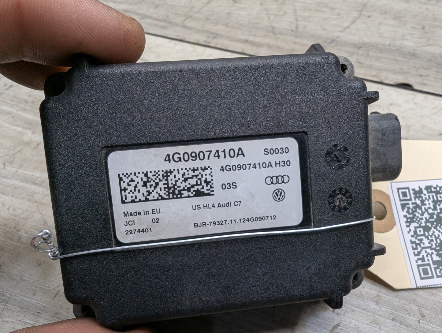 2008 - 2017 Audi S5 8T Misc 4G0907410A