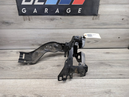 2017-2023 BMW 530i G30 Left Driver Headlight Bracket 7383857