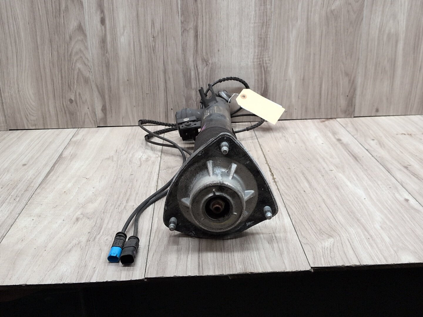 14-19 OEM BMW F85 F86 X5M X6M Rear Right Side Suspension Shock Absorber