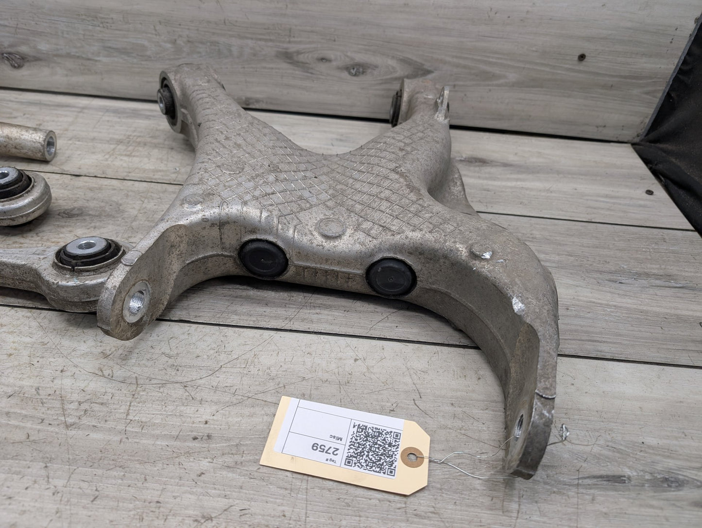 2014 - 2018 BMW X5 F15 Rear Left Driver Control Arms SET 6770953 N63B44O1