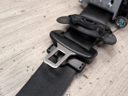2015-2018 Audi Q3 8U Front Left Driver Seatbelt Seat Belt Retractor 8U0857706F