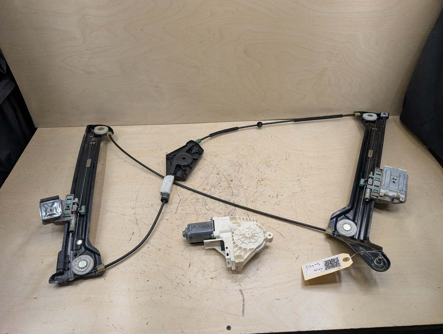 2011-2017 Audi RS5 8T Front Left Driver Door Window Glass Regulator w/ Motor 8T0837461C