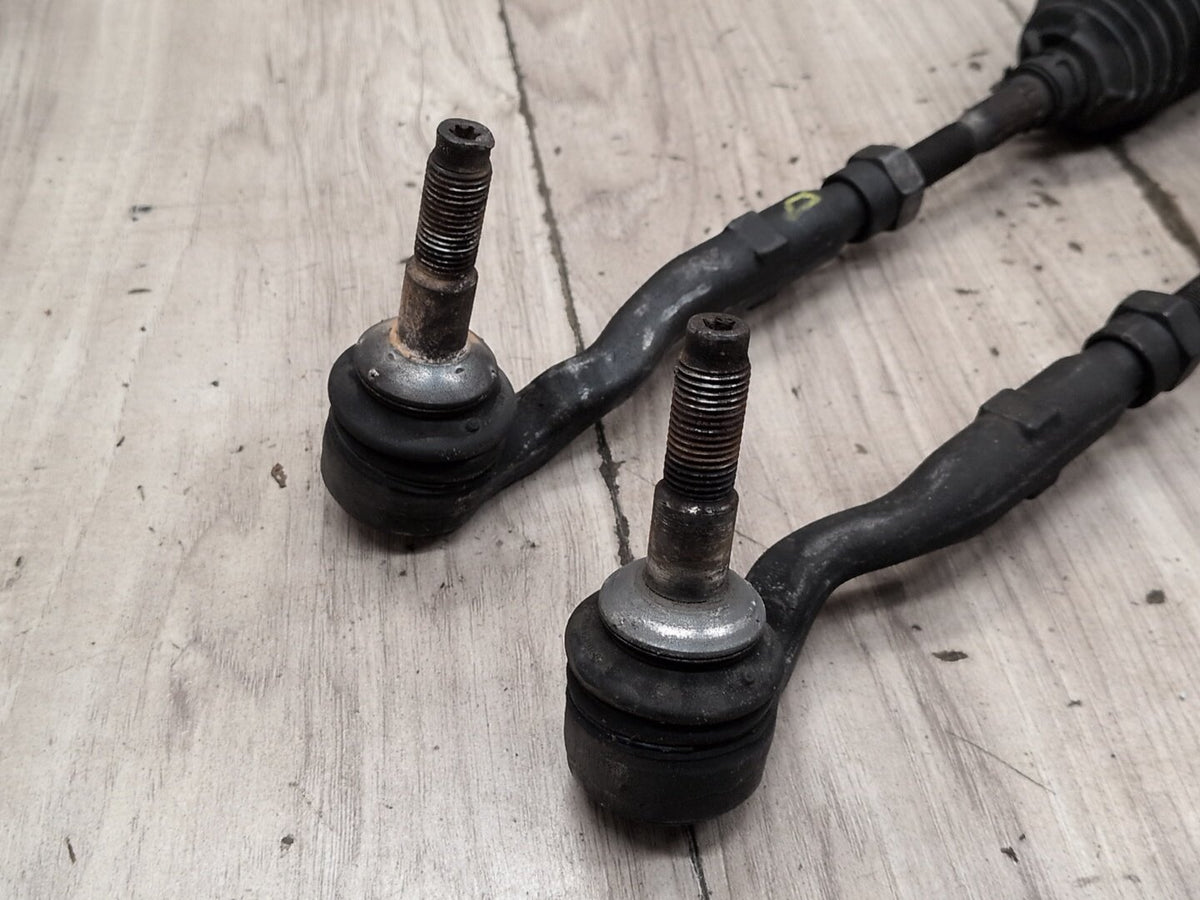 2010-2017 BMW 535i GT xDrive F07 Left Right Tie Rod W/ Boot SET 6784716 OEM