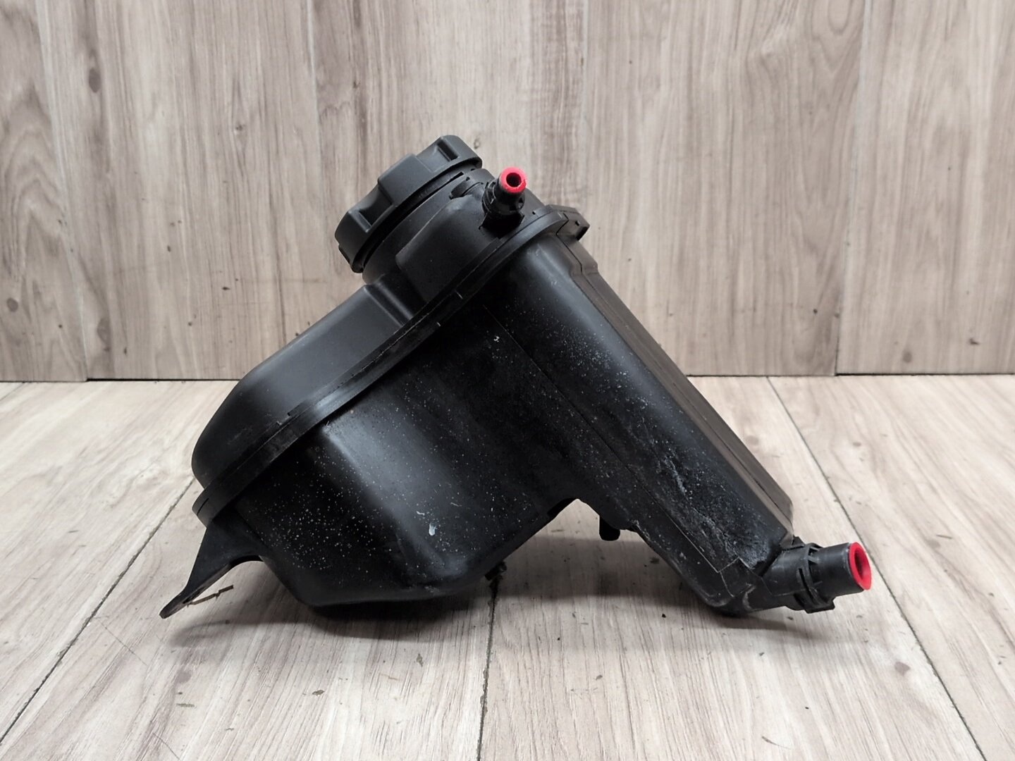 06-13 OEM BMW E82 E88 E90 E92 E93 Coolant Water Expansion Tank Bottle Reservoir