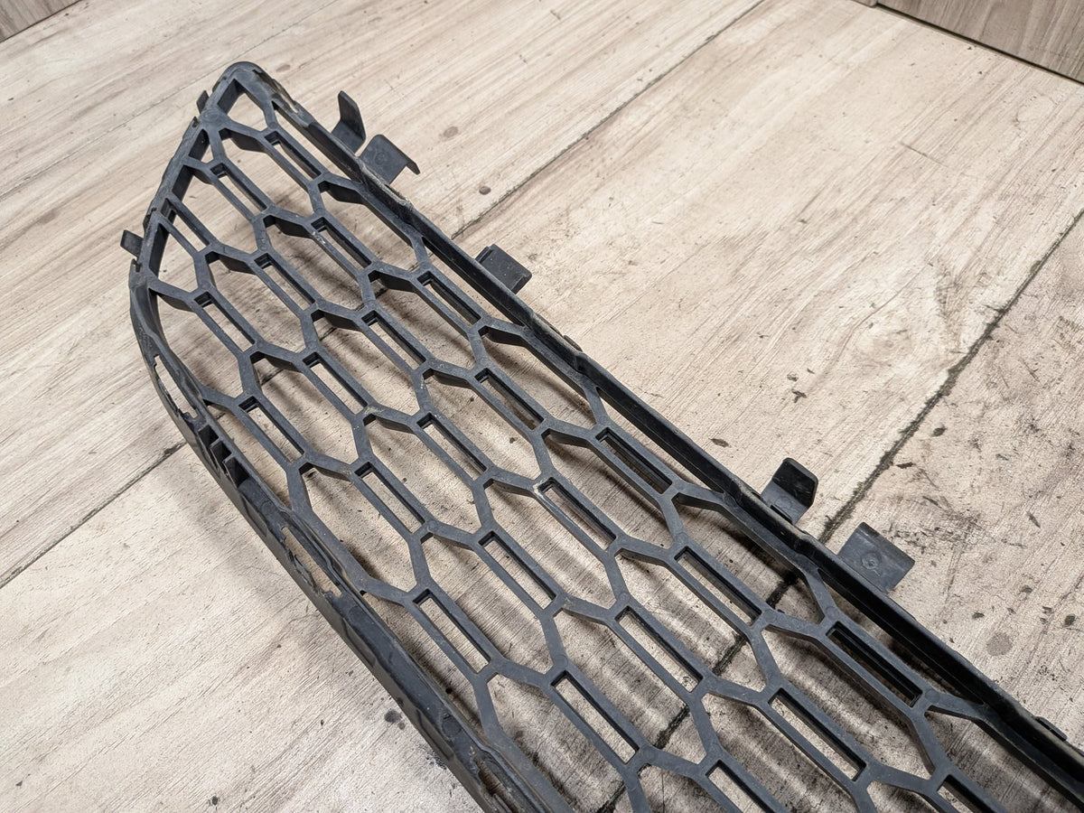 2017-2023 BMW M550i G30 Front Middle Center Bumper Cover Grille 8064930 OEM