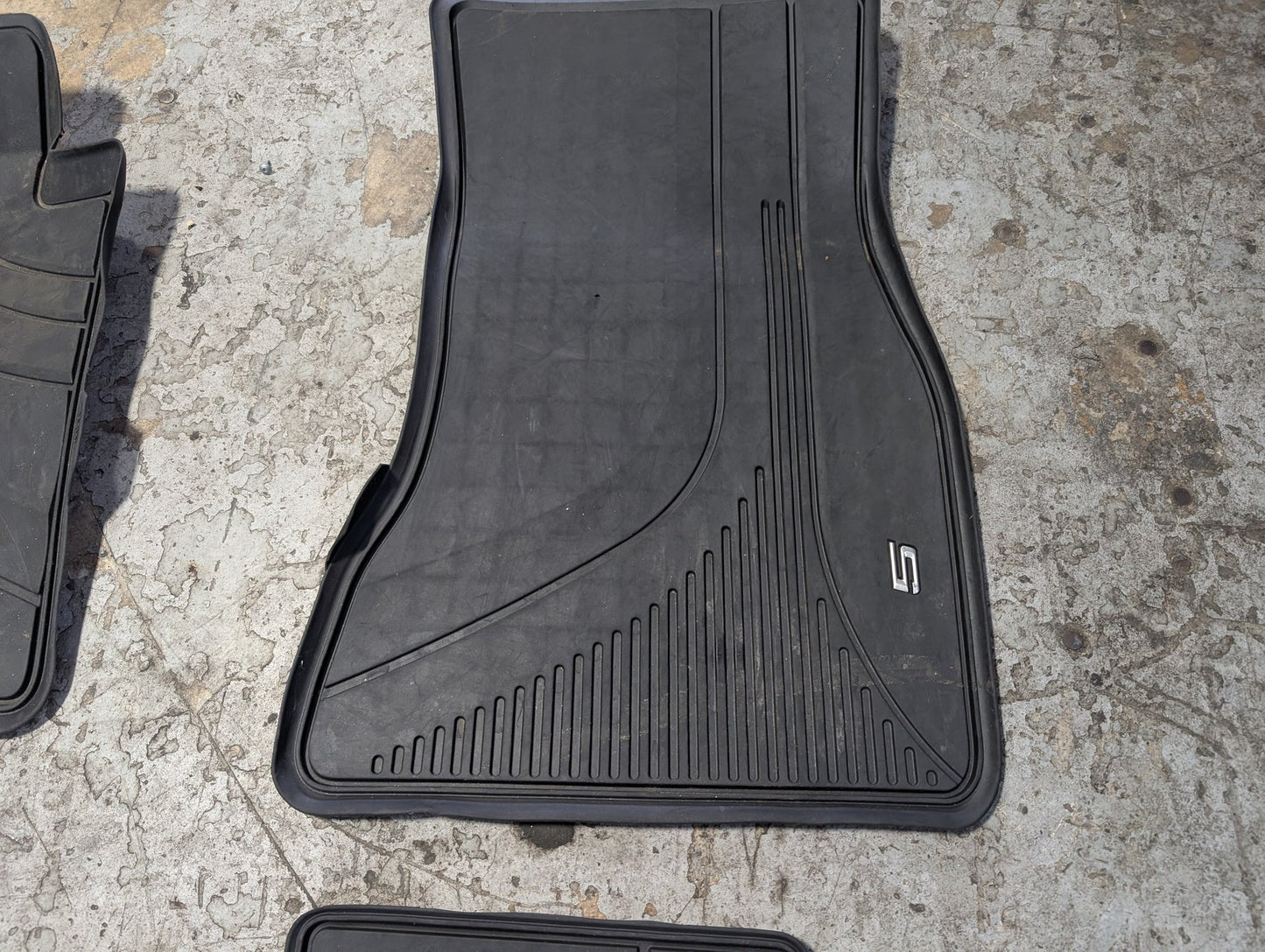 2017-2023 BMW 530i G30 Front Rear Left Right All Weather Mat Carpet Floor Mats SET 2414218