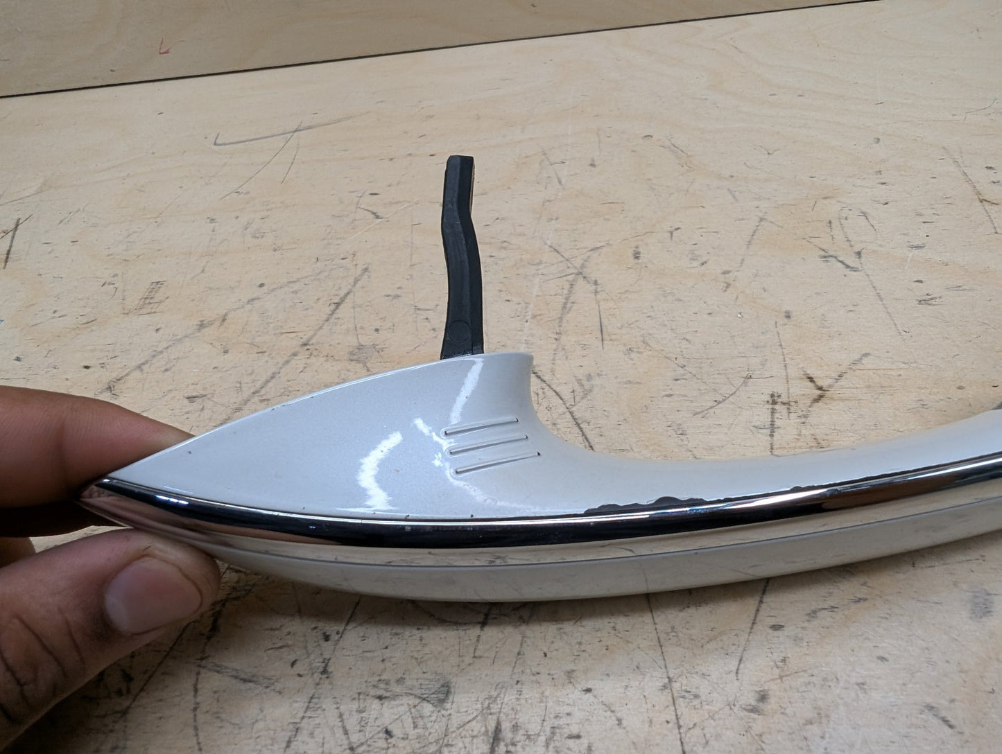 2016-2022 BMW 750i G12 Front or Rear Right Passenger Exterior Door Handle w/ Comfort Access 7411040