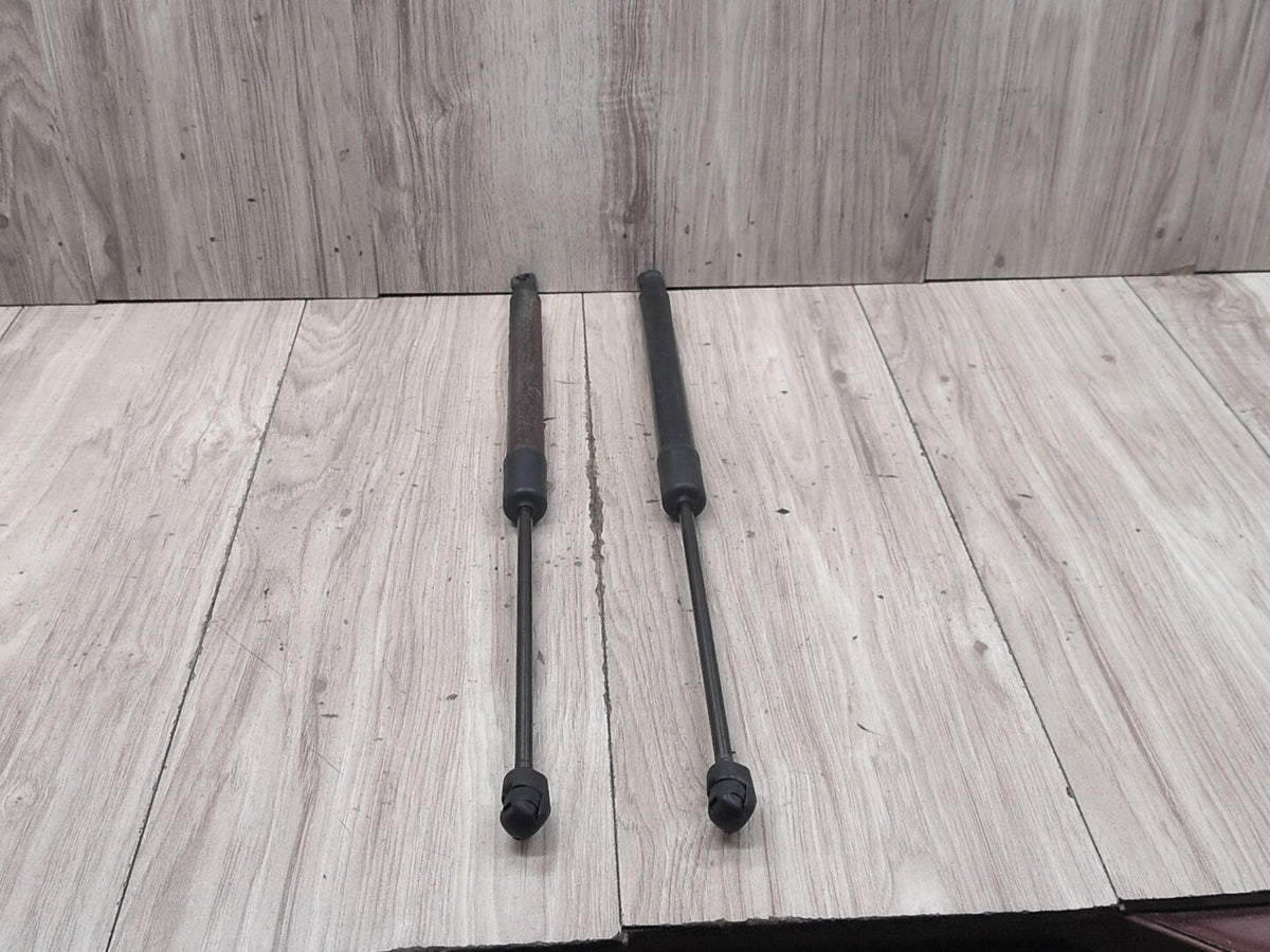 2015-2018 Audi Q3 8U Rear Left Right Liftgate Trunk Lid Strut Shock Supports SET 8U0827552A