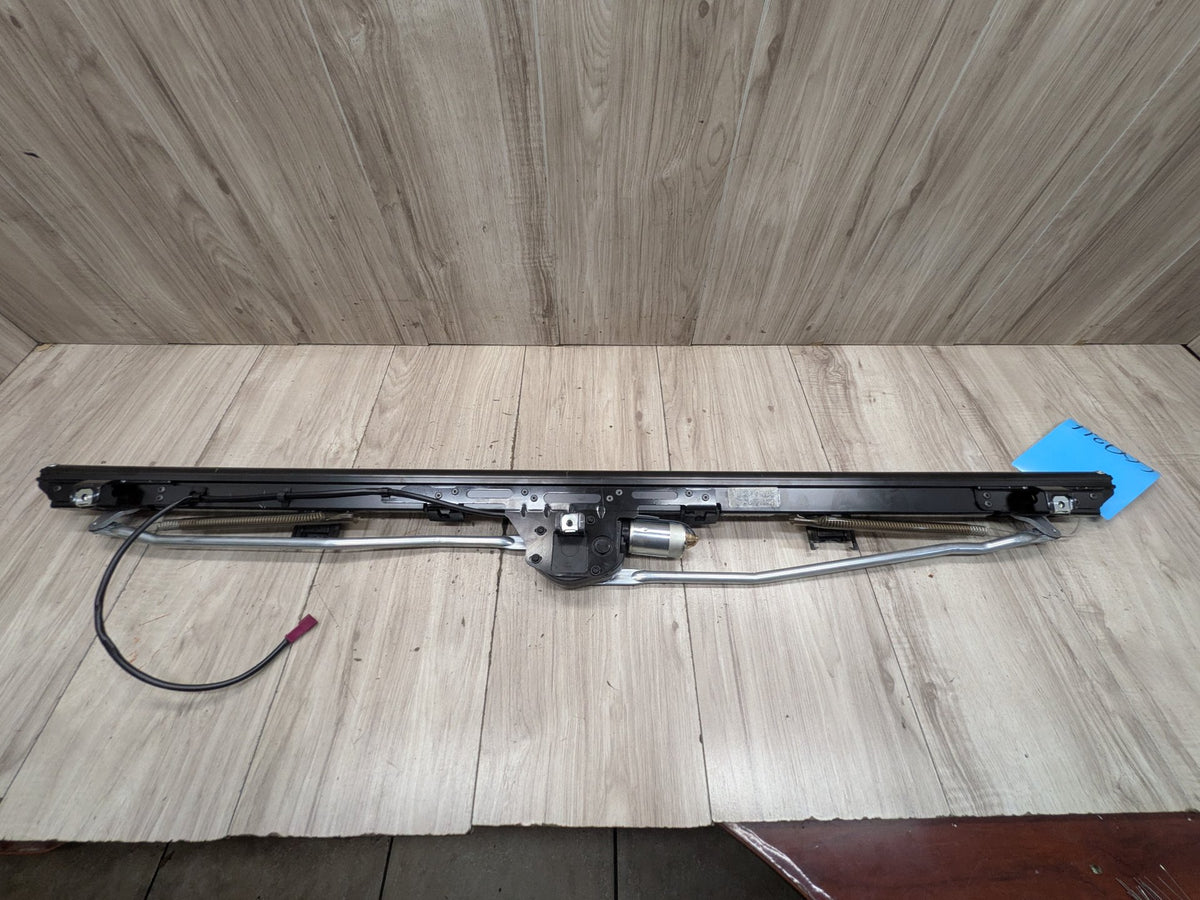 2017-2023 BMW M550i G30 Rear Windshield Glass Roller Sun Shade Blind 7419496 OEM