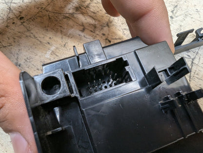 OEM BMW G05 G06 G07 X5 X6 X7 Dash AC Vent Heater Climate Control Switch Panel