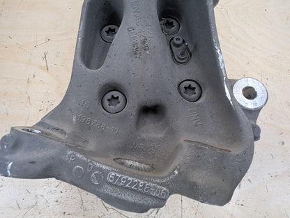12-18 OEM BMW F30 F31 Sedan RWD Front Right Hub Knuckle Wheel Bearing Carrier