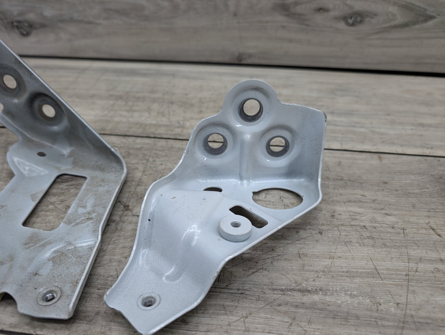 2019 - 2026 BMW X5 G05 Front Left Driver Fender Brackets SET 7418217 B58B30M1