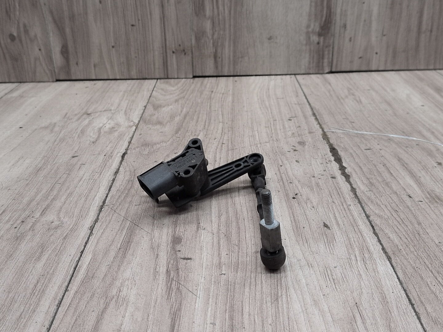 2018-2023 Audi S4 B9 Suspension Height Level Sensor 4M0907503