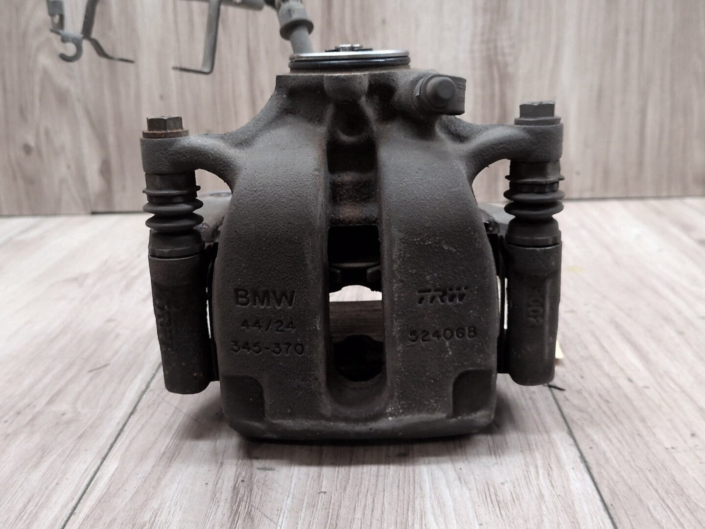 2019 - 2026 BMW X5 G05 Rear Right Passenger Brake Caliper 6891768 N63B44M3