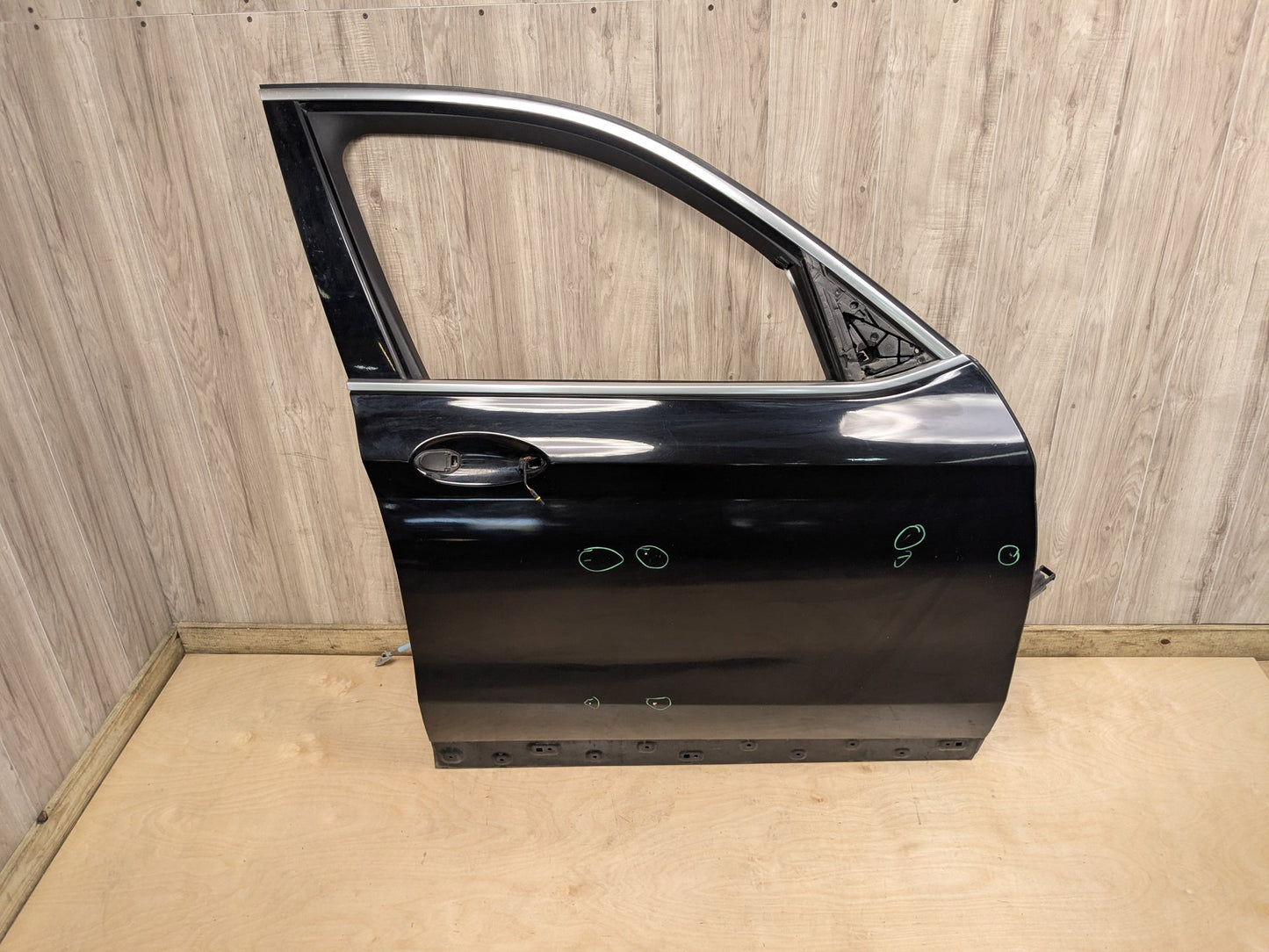 18-24 OEM BMW F97 G01 X3 X3M Front Right Passenger Door Shell Panel Black 668