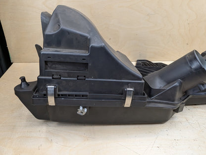 2012-2018 BMW F30 328i N47D20O1 Engine Air Filter Box Assembly 8507313