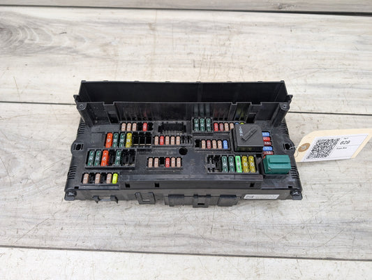 2011 - 2017 BMW X3 F25 Front Power Distribution Fuse Box 9210863 N55B30M0
