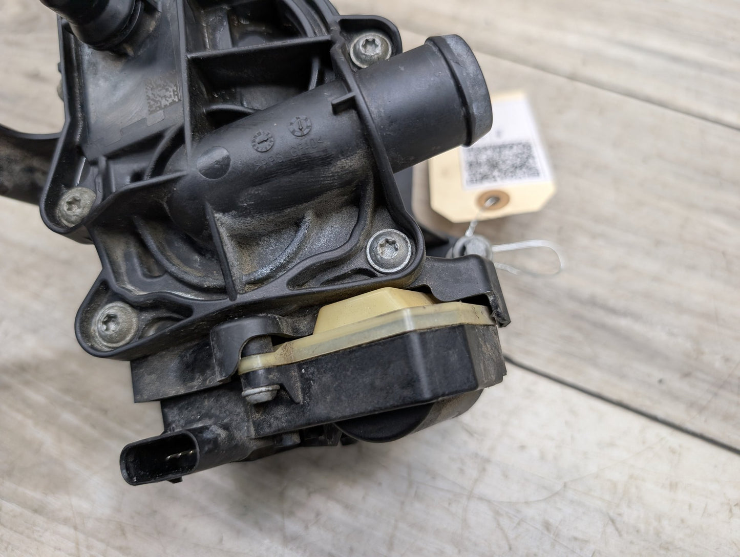 OEM BMW F22 F23 F30 F32 F36 G01 G12 G30 Engine B58 Motor Heat Coolant Thermostat