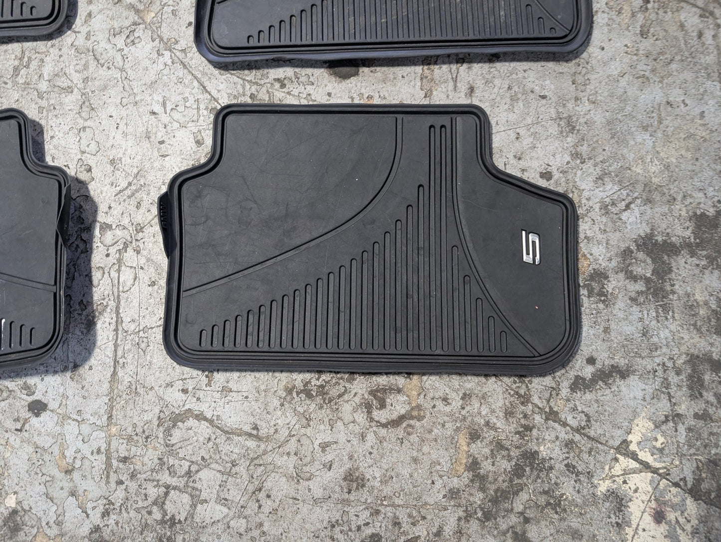 2017-2023 BMW 530i G30 Front Rear Left Right All Weather Mat Carpet Floor Mats SET 2414218