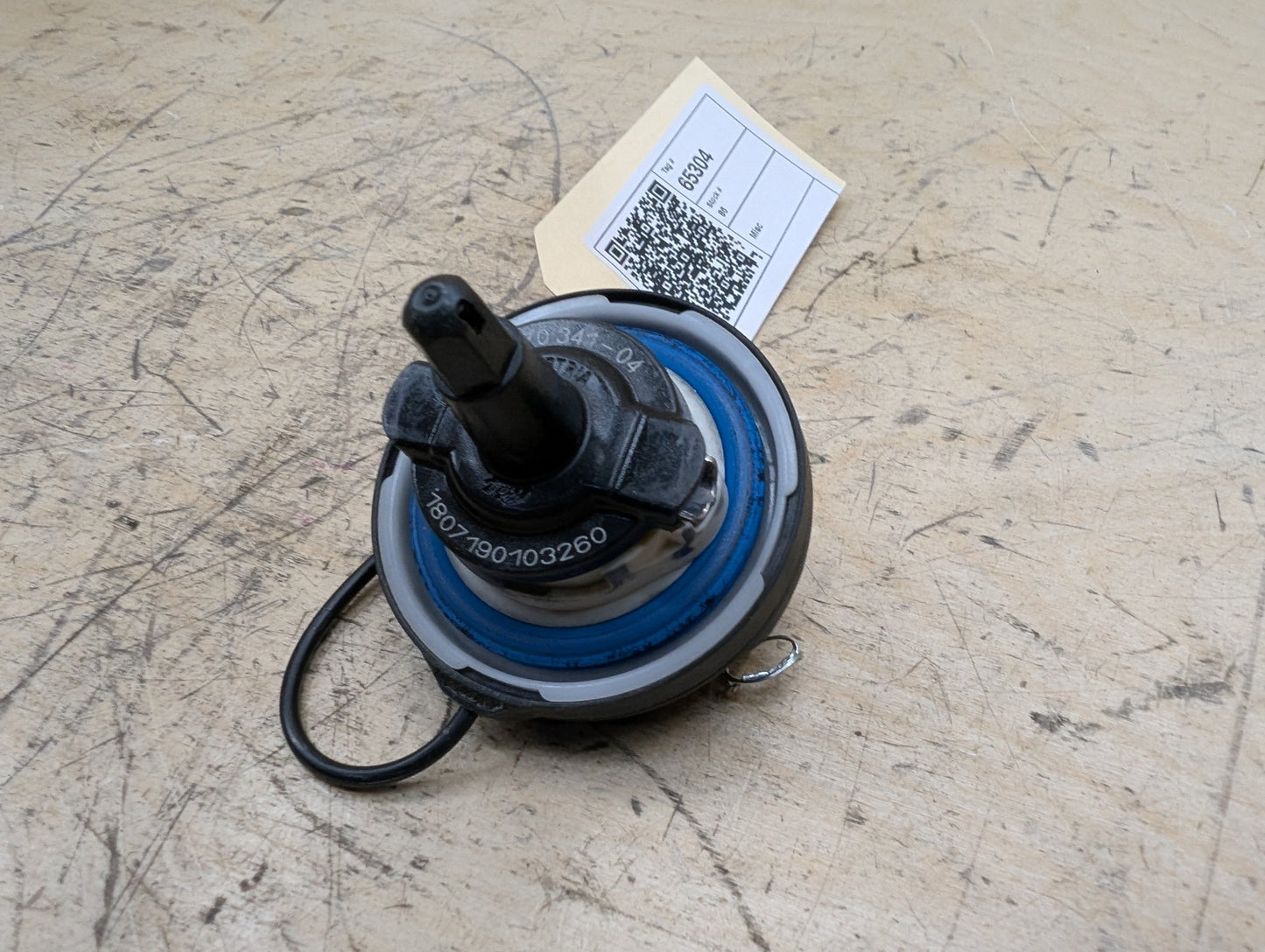 OEM BMW F15 F30 F80 G12 G20 G30 M3 M5 X1 X3 X5 Gas Tank Filler Neck Cap Cover