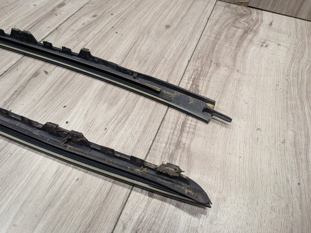 2015-2018 BMW X5 F85 Front Left Right Side Windshield Drip Trim Molding SET 7292405 OEM