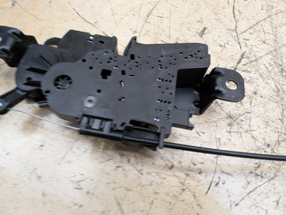 OEM BMW F44 F90 G20 G22 G26 G30 G42 G80 G82 Trunk Lid Latch Lock Opener Actuator