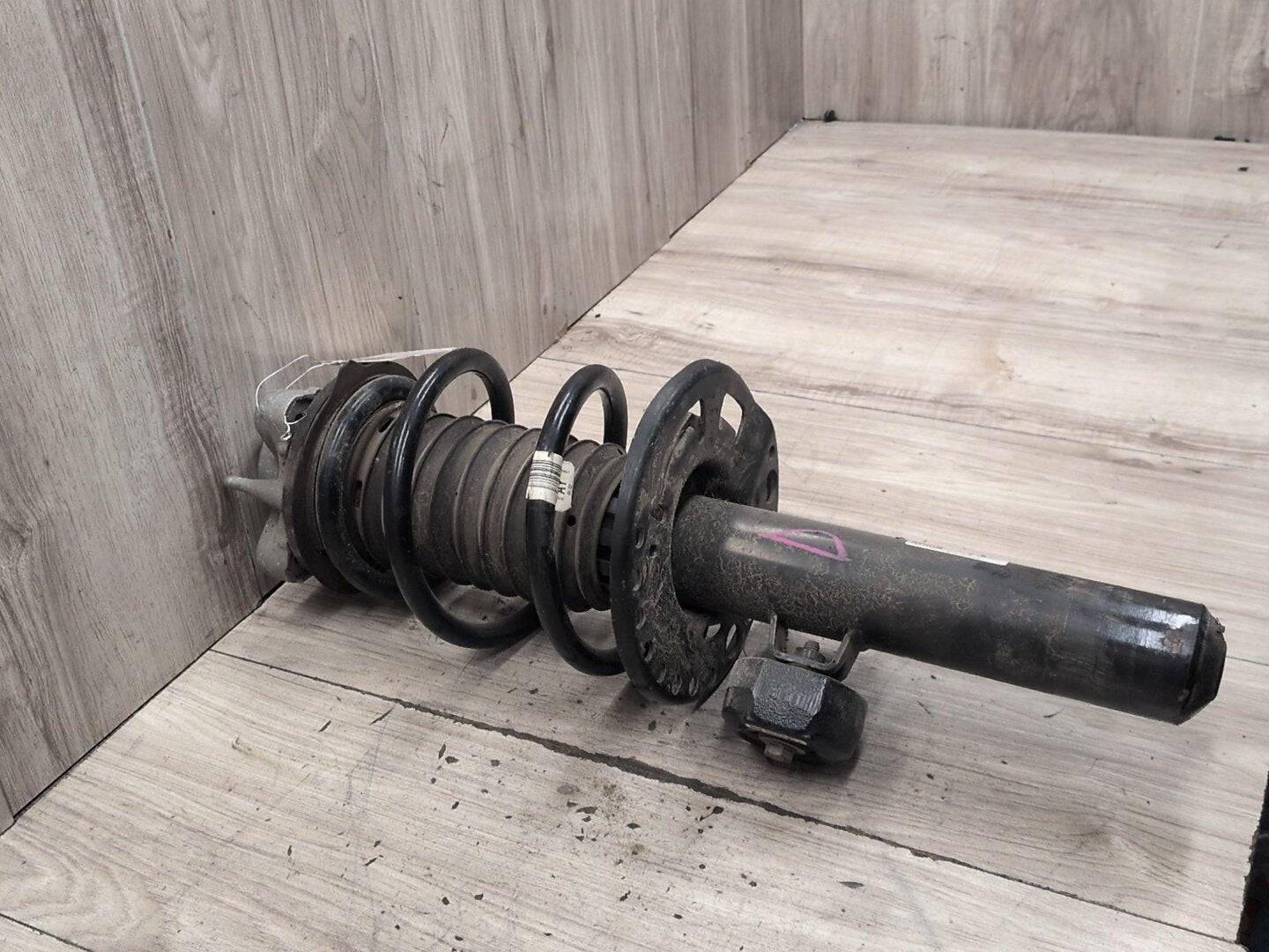 19-25 BMW M340i xDrive AWD Front Suspension Right Side Strut Shock Absorber OEM