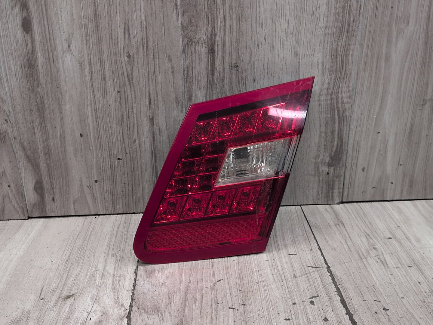 2009-2012 Mercedes-Benz E550 W212 Rear Right Passenger Inner Tail Light A2128200864 OEM