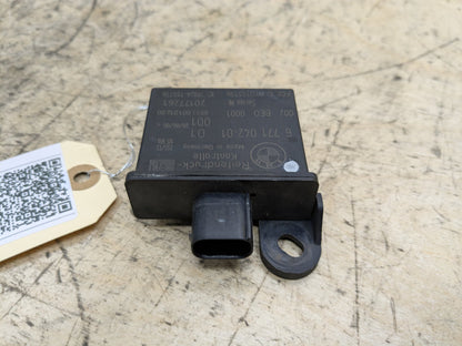 2007-2013 BMW 335i E92 TPMS Tire Pressure Monitoring Module 6771042 OEM